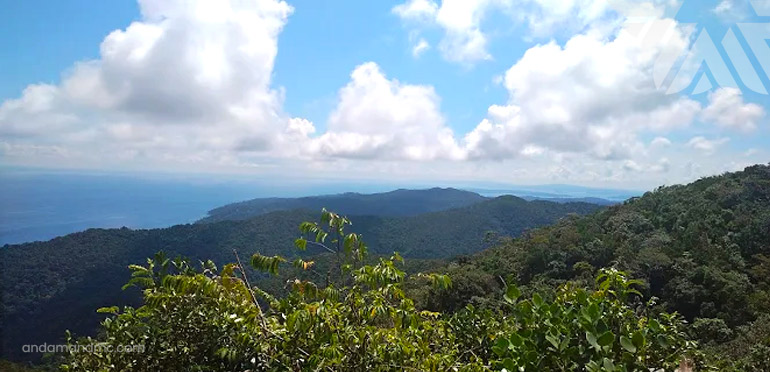 Saddle Peak National Park